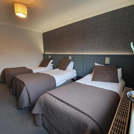 Billy Byrnes Bar & Guestrooms